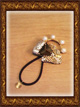 h13-01三角コットンパール付き刺繍ヘアゴム  ¥2600